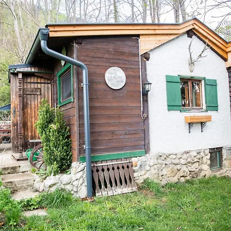 Prázdninový dům Wildromantische Berghuette Mit Traum-panorama